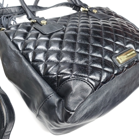 Steve Madden Black Hobo Shoulder Handbag With Gold Detailing - Picture 3 of 16